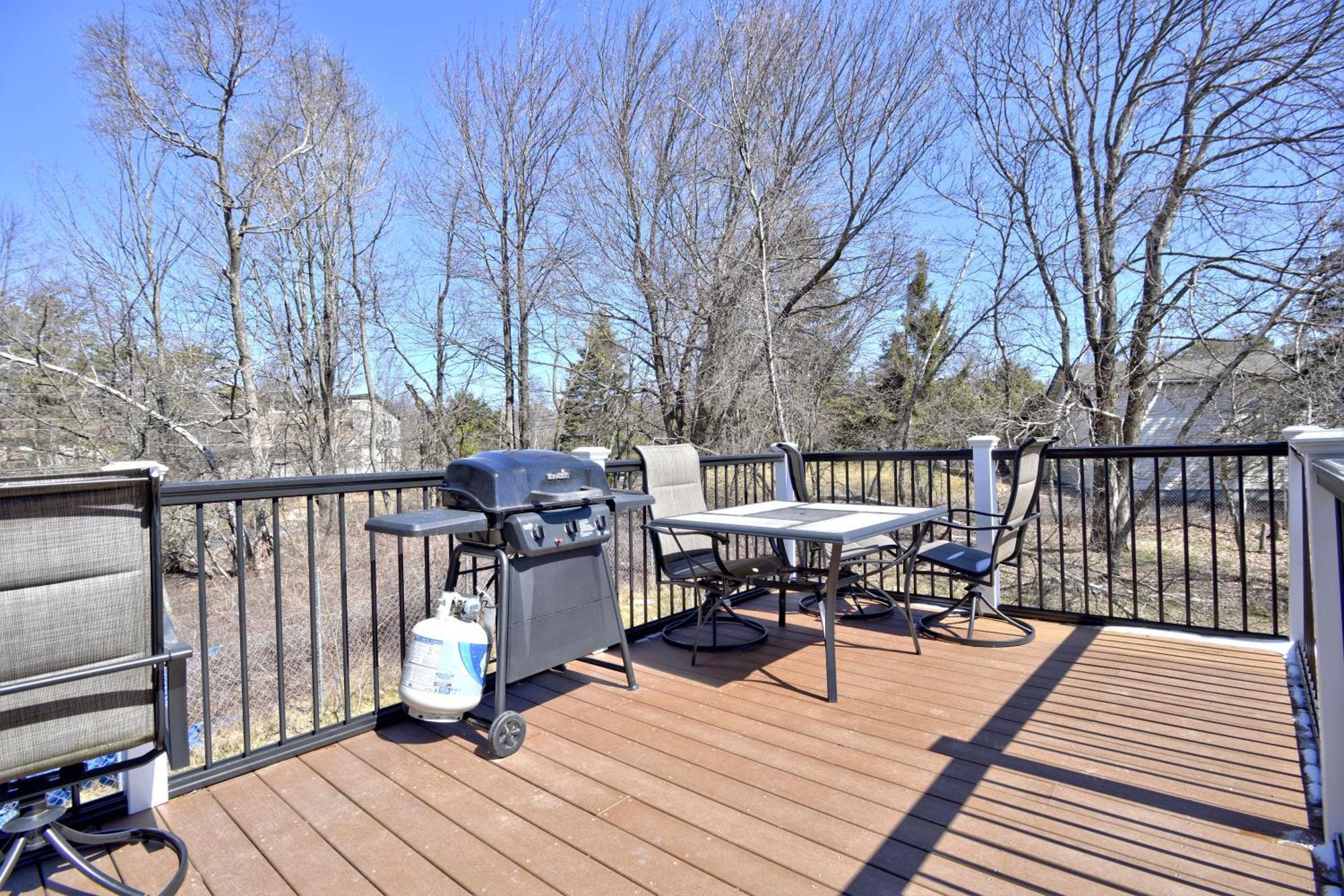 Long Pond Lakehouse *Hottub*Jacuzzi*Firepit*Bbq*Pool المظهر الخارجي الصورة